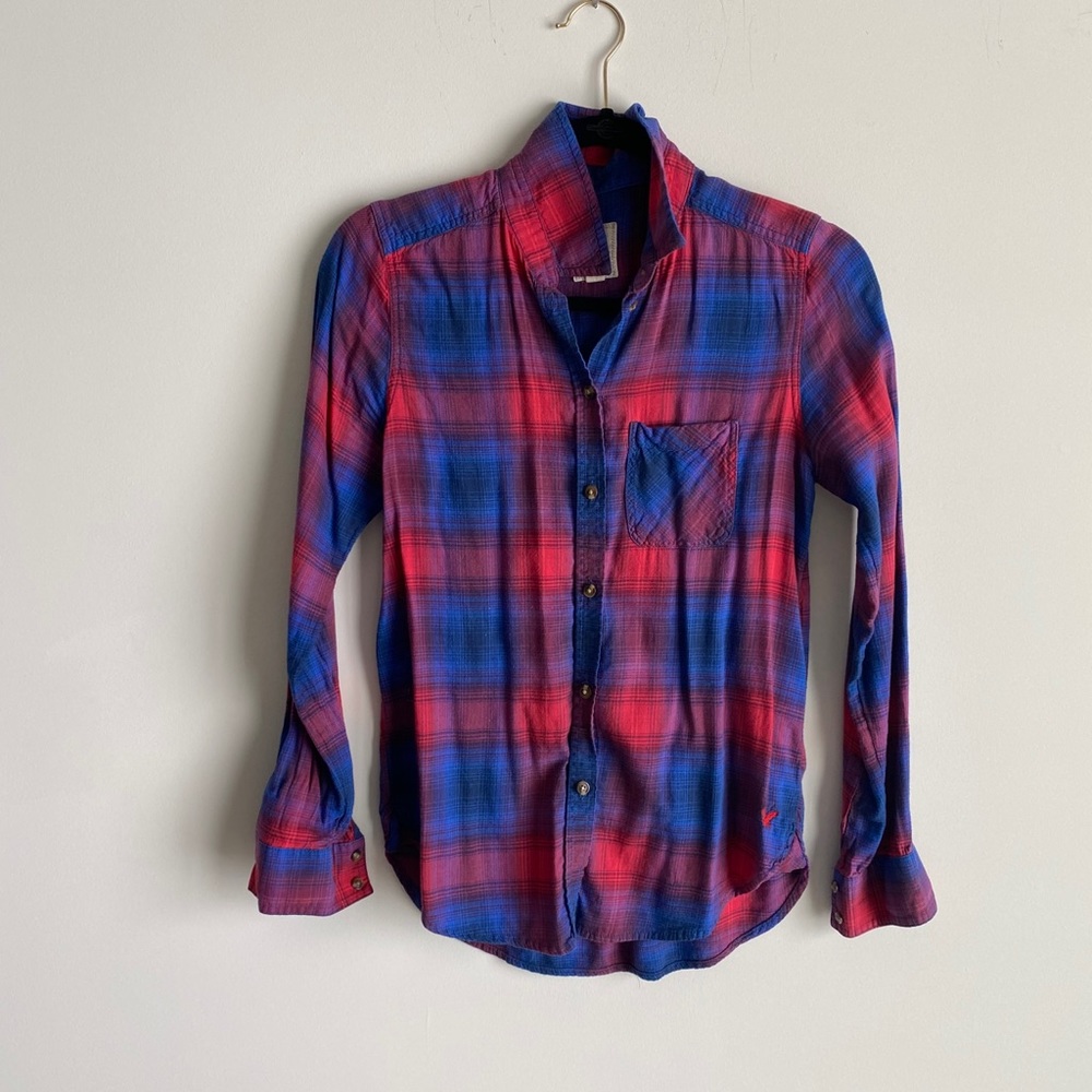 AE Vintage Boyfriend Plaid Button Down EUC
